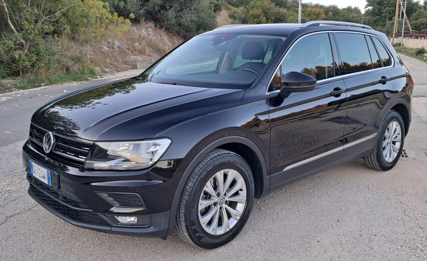 Volkswagen Tiguan 2.0 TDI SCR DSG Business BlueMotion Technology 2020