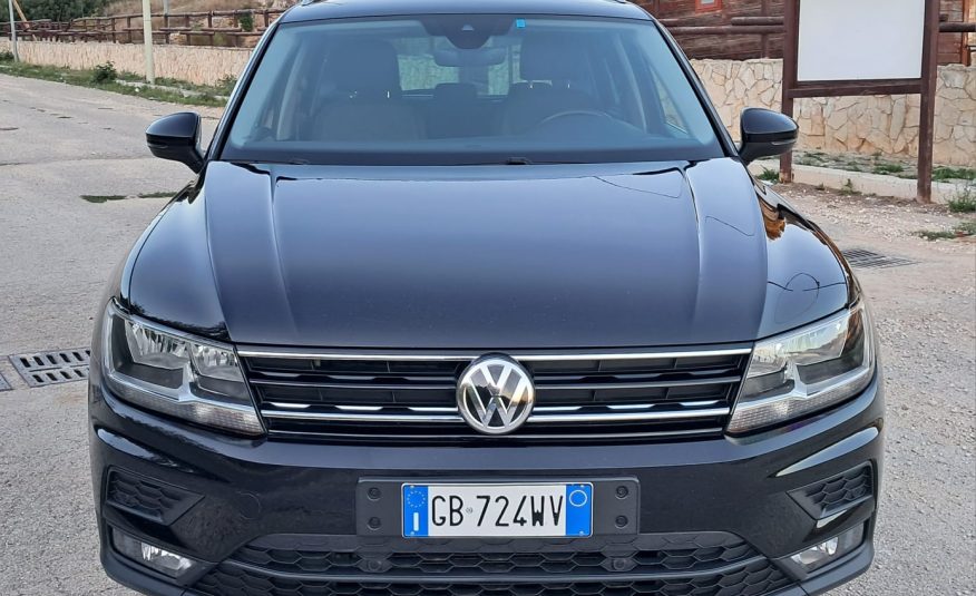 Volkswagen Tiguan 2.0 TDI SCR DSG Business BlueMotion Technology 2020