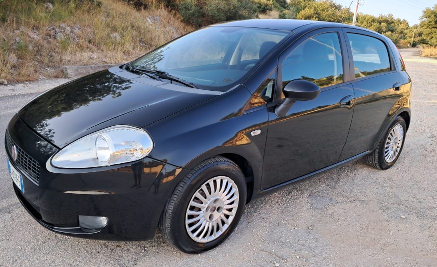 Fiat Grande Punto 1.3 MJT 90 CV 5 porte Dynamic (Gancio Traino)