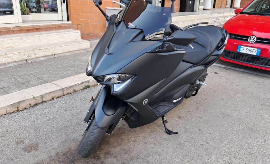 Yamaha T-Max 560 Tech Max