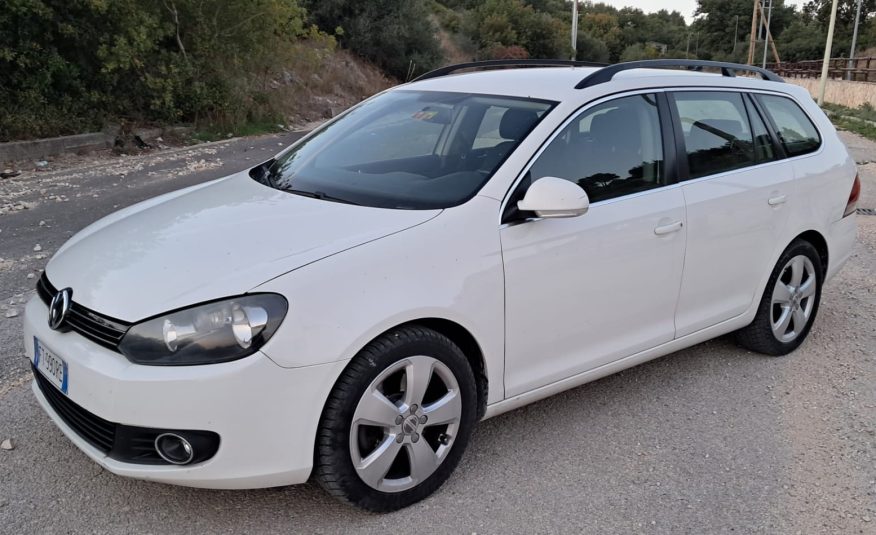 Volkswagen Golf Variant 2.0 TDI 140CV DPF DSG 5p. Highline