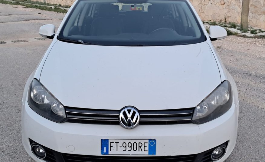 Volkswagen Golf Variant 2.0 TDI 140CV DPF DSG 5p. Highline