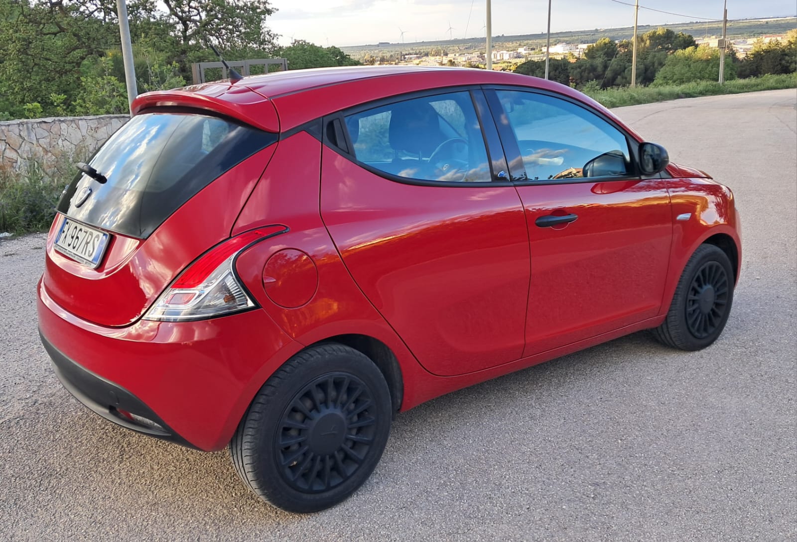 Lancia Ypsilon 1.2 69 CV 5 porte GPL Ecochic Elefantino Blu