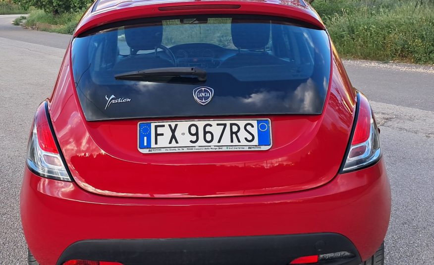 Lancia Ypsilon 1.2 69 CV 5 porte GPL Ecochic Elefantino Blu