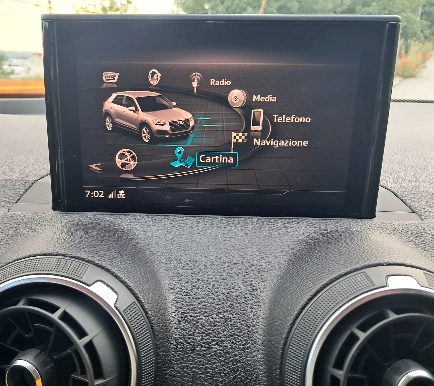 Audi Q2 30 TDI S tronic Admired (Iva esposta)