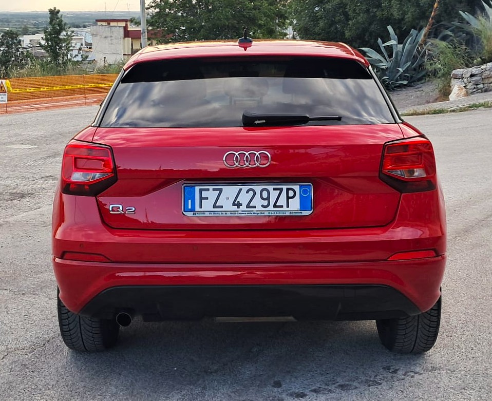 Audi Q2 30 TDI S tronic Admired (iva esposta)