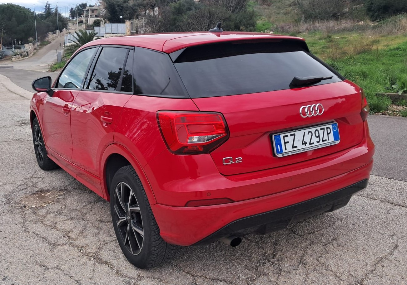 Audi Q2 30 TDI S tronic Admired (IVA ESPOSTA)