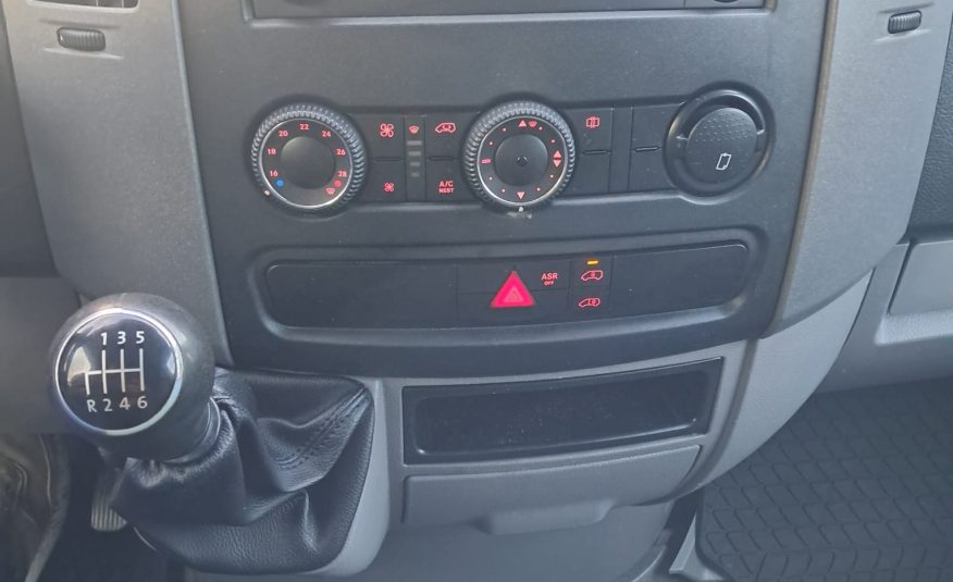 Volkswagen Crafter (Coibentato con figo)