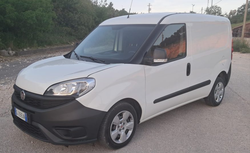 Fiat Doblò Cargo 3 Posti