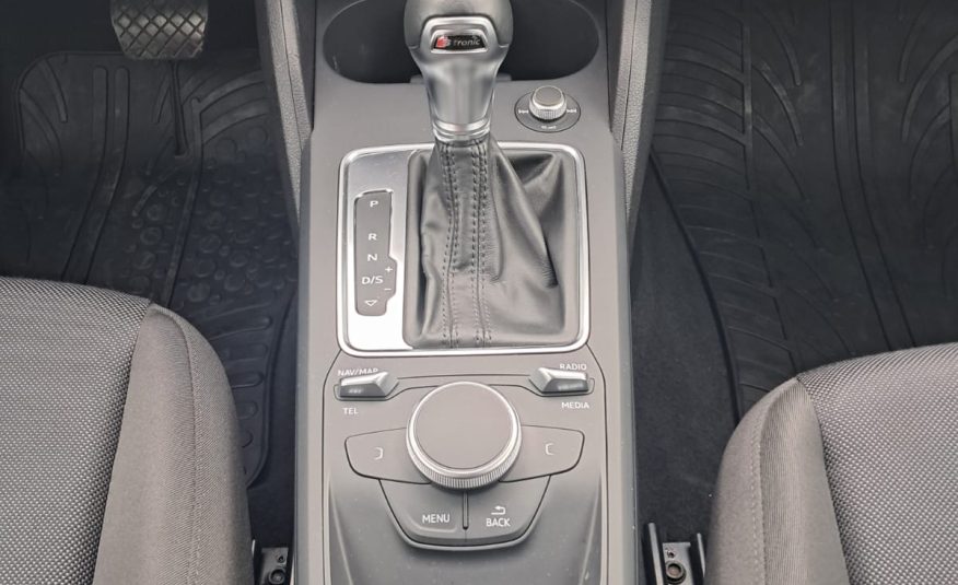 Audi Q2 30 TDI S tronic Admired (IVA ESPOSTA)