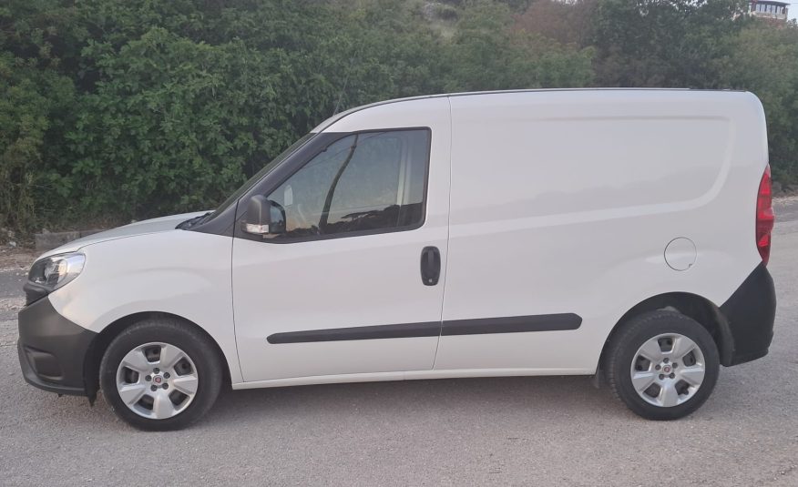 Fiat Doblò Cargo 3 Posti