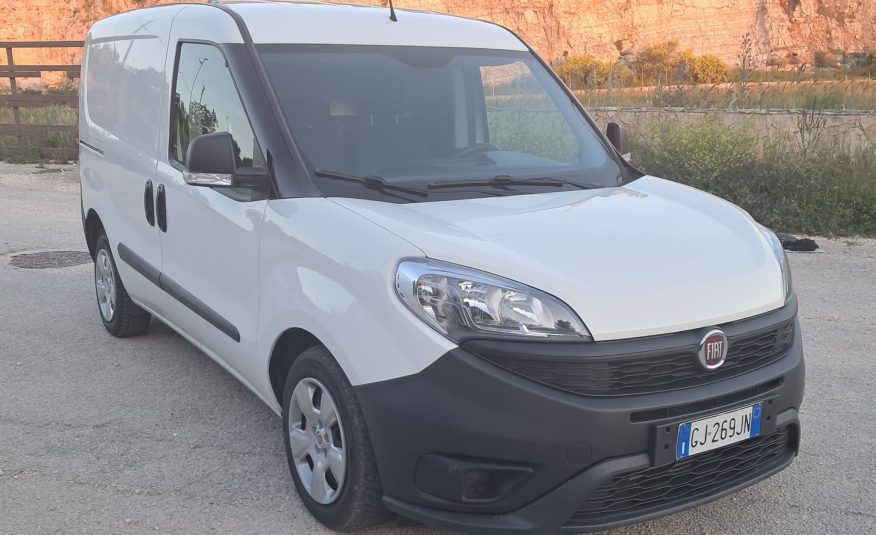 Fiat Doblò Cargo 3 Posti