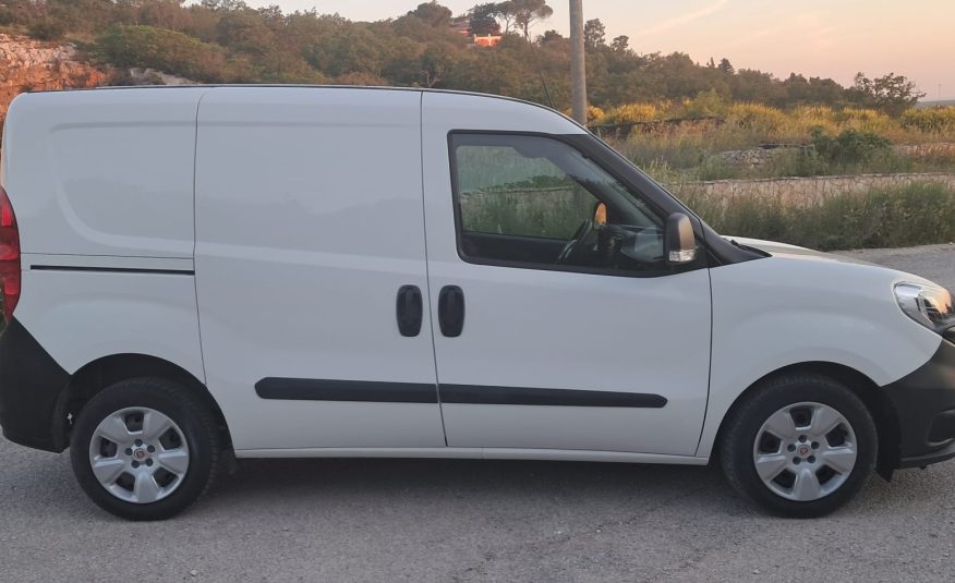 Fiat Doblò Cargo 3 Posti
