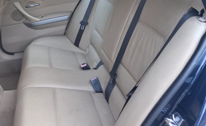 BMW 320d Futura Touring