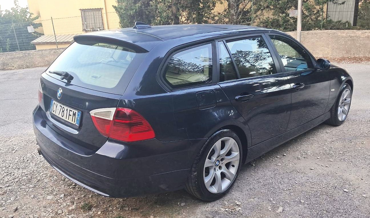 BMW 320d Futura Touring