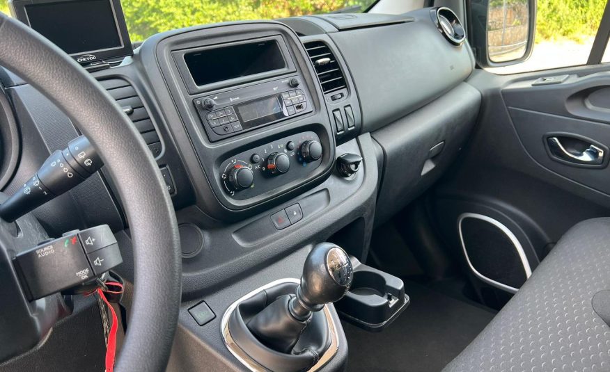 Opel Vivaro 1.6 Biturbo CDTI Combi L1H1 2,9t (IVA ESPOSTA)
