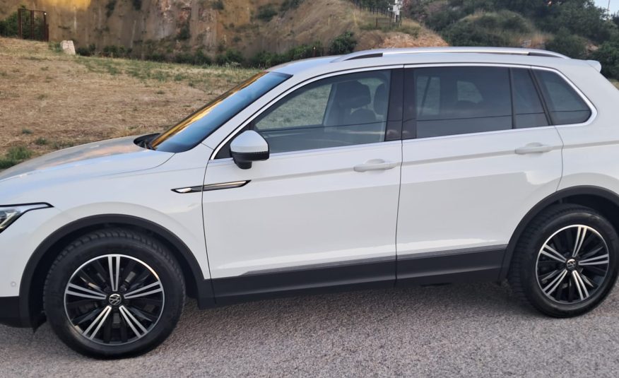 Volkswagen Tiguan 2.0 TDI 150 CV SCR DSG R-Line (IVA ESPOSTA)