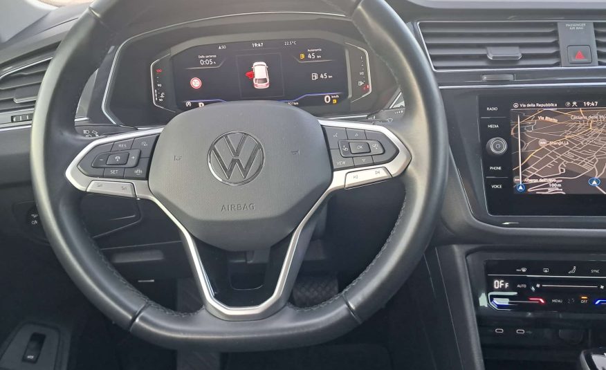 Volkswagen Tiguan 2.0 TDI 150 CV SCR DSG R-Line (IVA ESPOSTA)