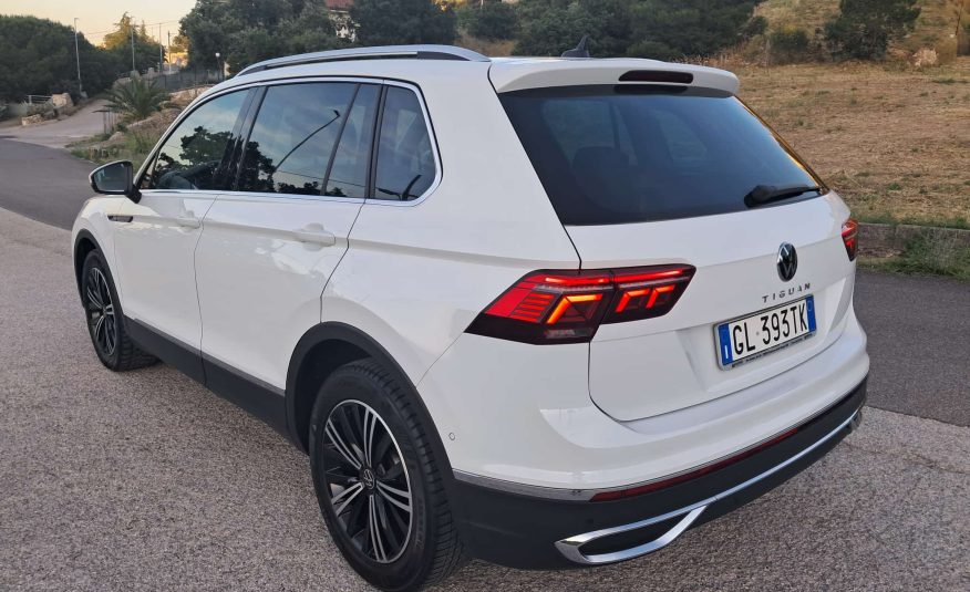 Volkswagen Tiguan 2.0 TDI 150 CV SCR DSG R-Line (IVA ESPOSTA)