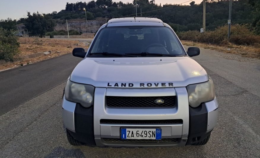 Land Rover Freelander Sport Cabrio con gancio traino