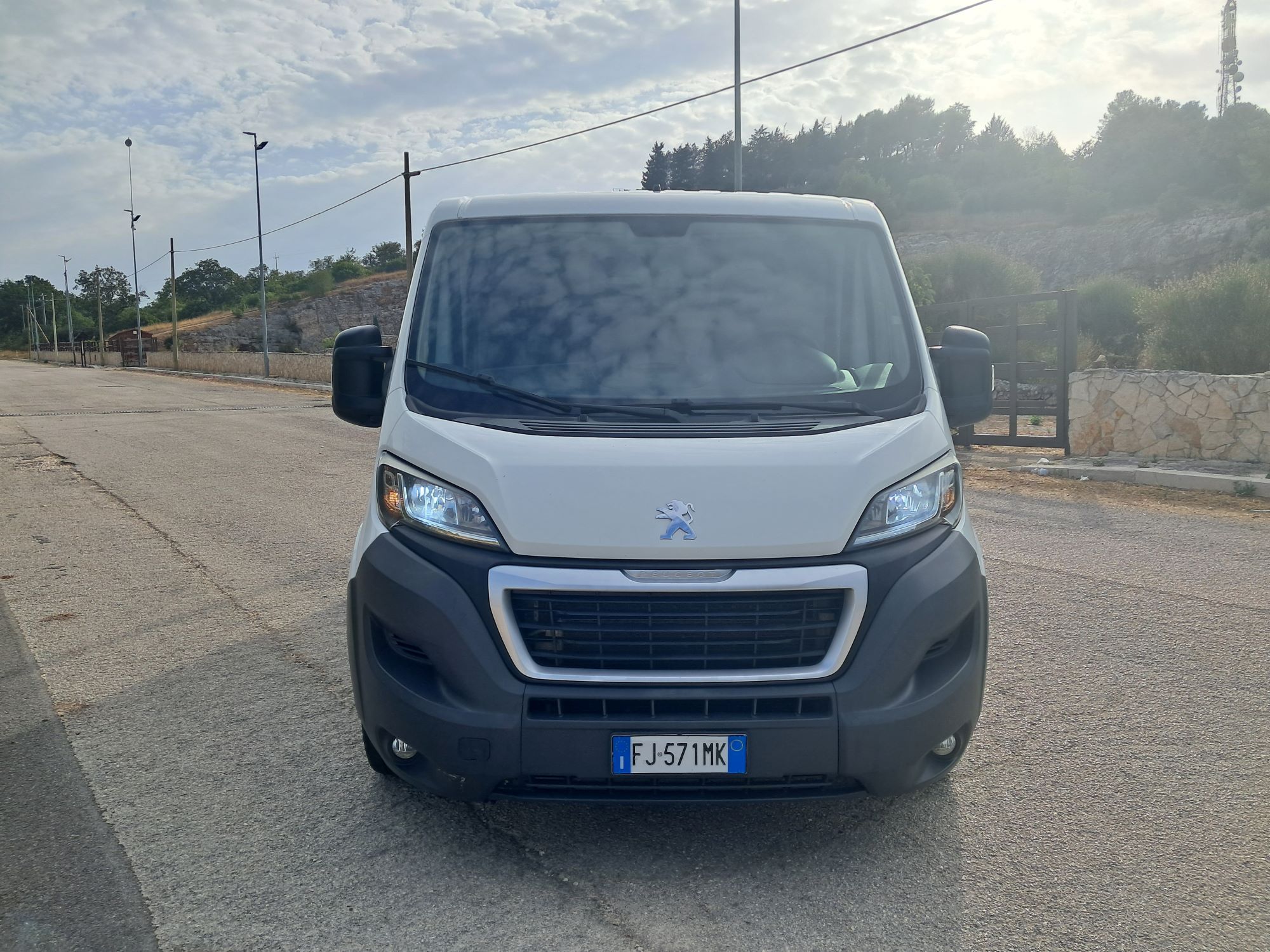 Peugeot Boxer (doppia porta laterale)