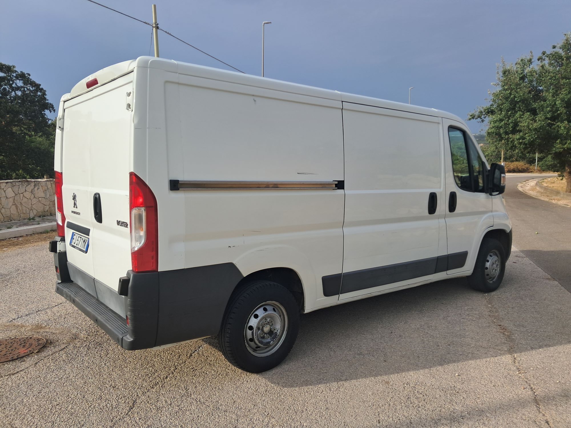 Peugeot Boxer (doppia porta laterale)