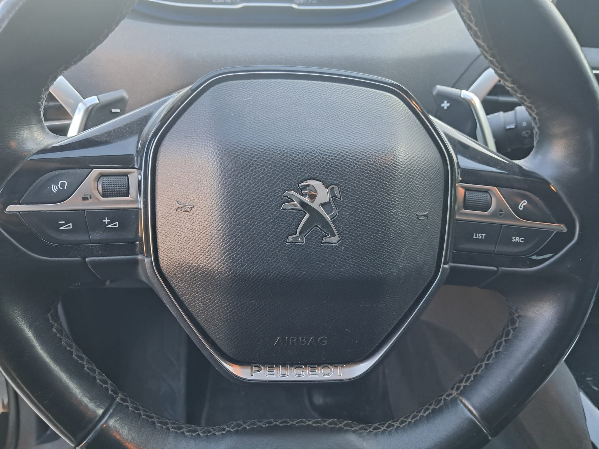 Peugeot 3008 1.6 BlueHDi Business