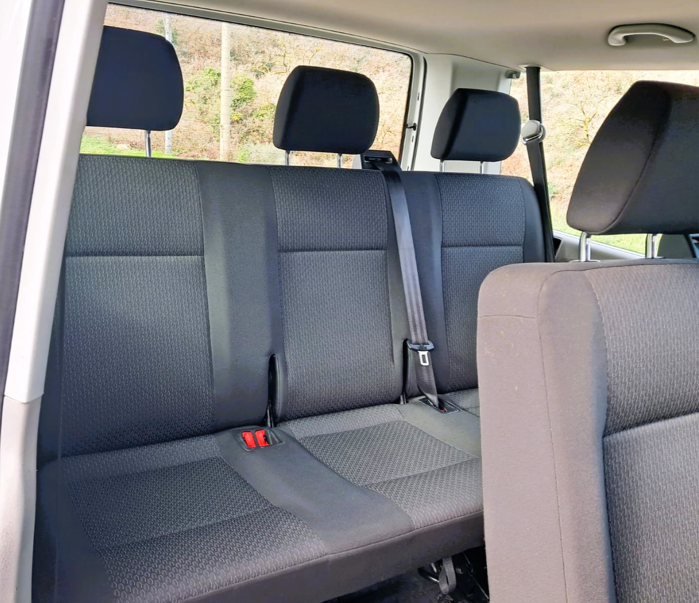 Volkswagen Caravelle 2.0 TDI – 9 posti (Iva Esposta)