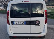 Fiat Doblò1.3 MTJ Autocarro con gancio traino N1 5 posti