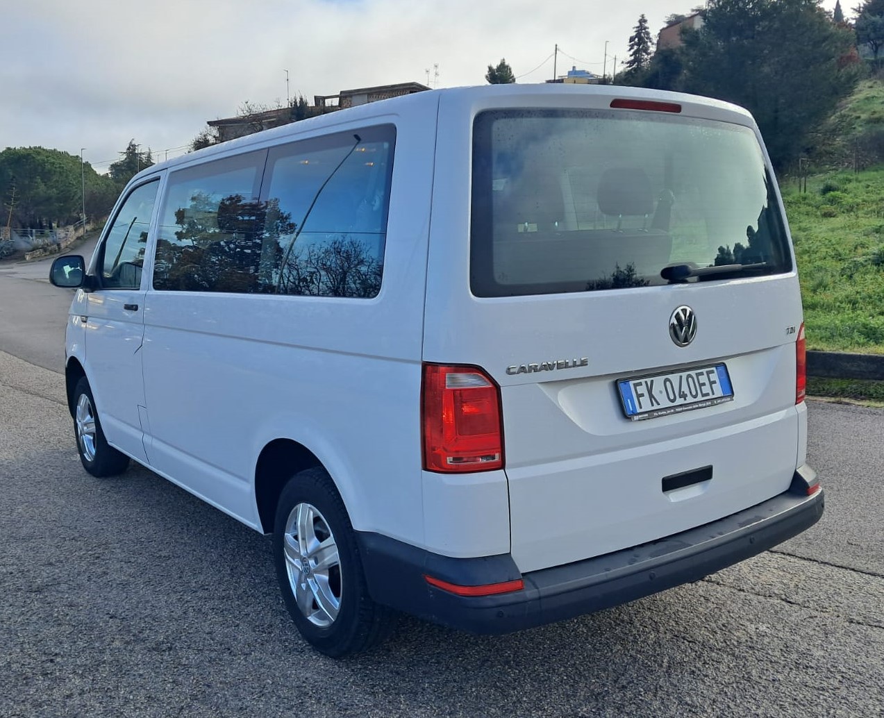 Volkswagen Caravelle 2.0 TDI – 9 posti (Iva Esposta)
