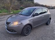 Lancia Ypsilon 1.0 FireFly 70cv S&S Hybrid GOLD (Iva Esposta)