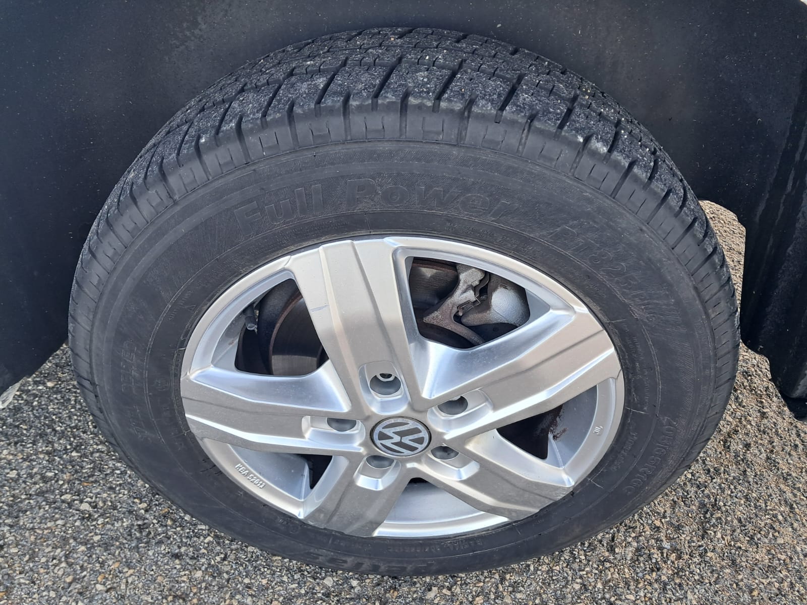 Volkswagen Caravelle 2.0 TDI – 9 posti (Iva Esposta)