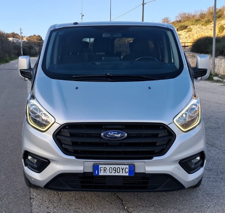 Ford Transit Custom 2.0 TDCi 130 cv 320 L2H1 ( 9 POSTI)