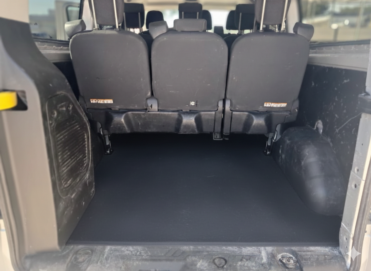 Ford Transit Custom 2.0 TDCi 130 cv 320 L2H1 ( 9 POSTI)