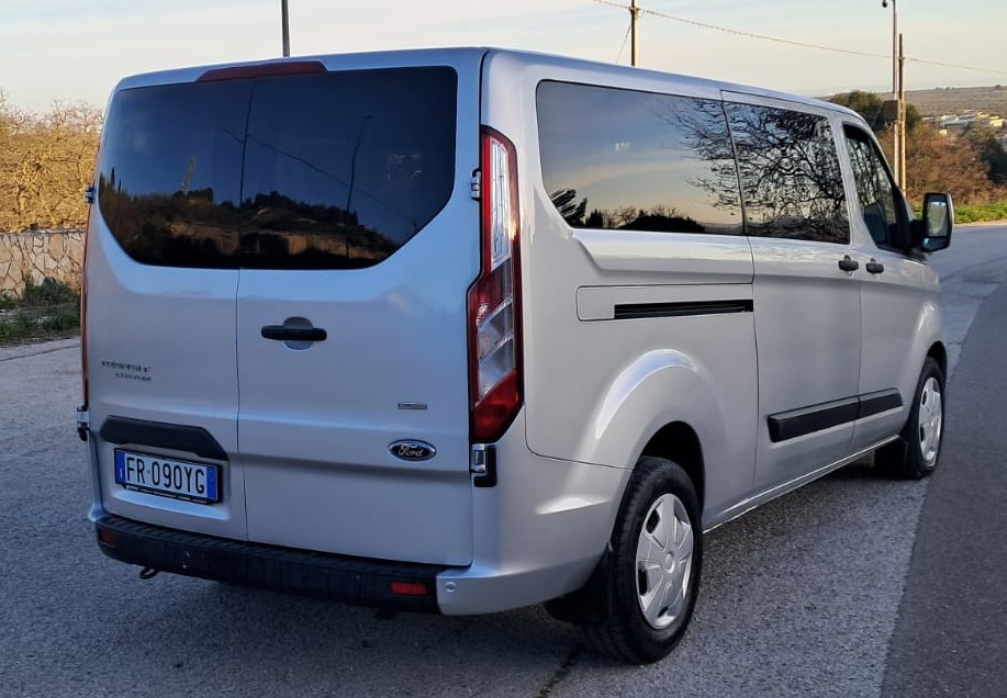 Ford Transit Custom 2.0 TDCi 130 cv 320 L2H1 ( 9 POSTI)