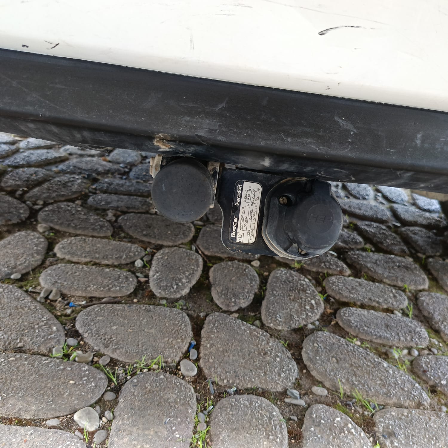 Fiat Doblò1.3 MTJ Autocarro con gancio traino N1 5 posti