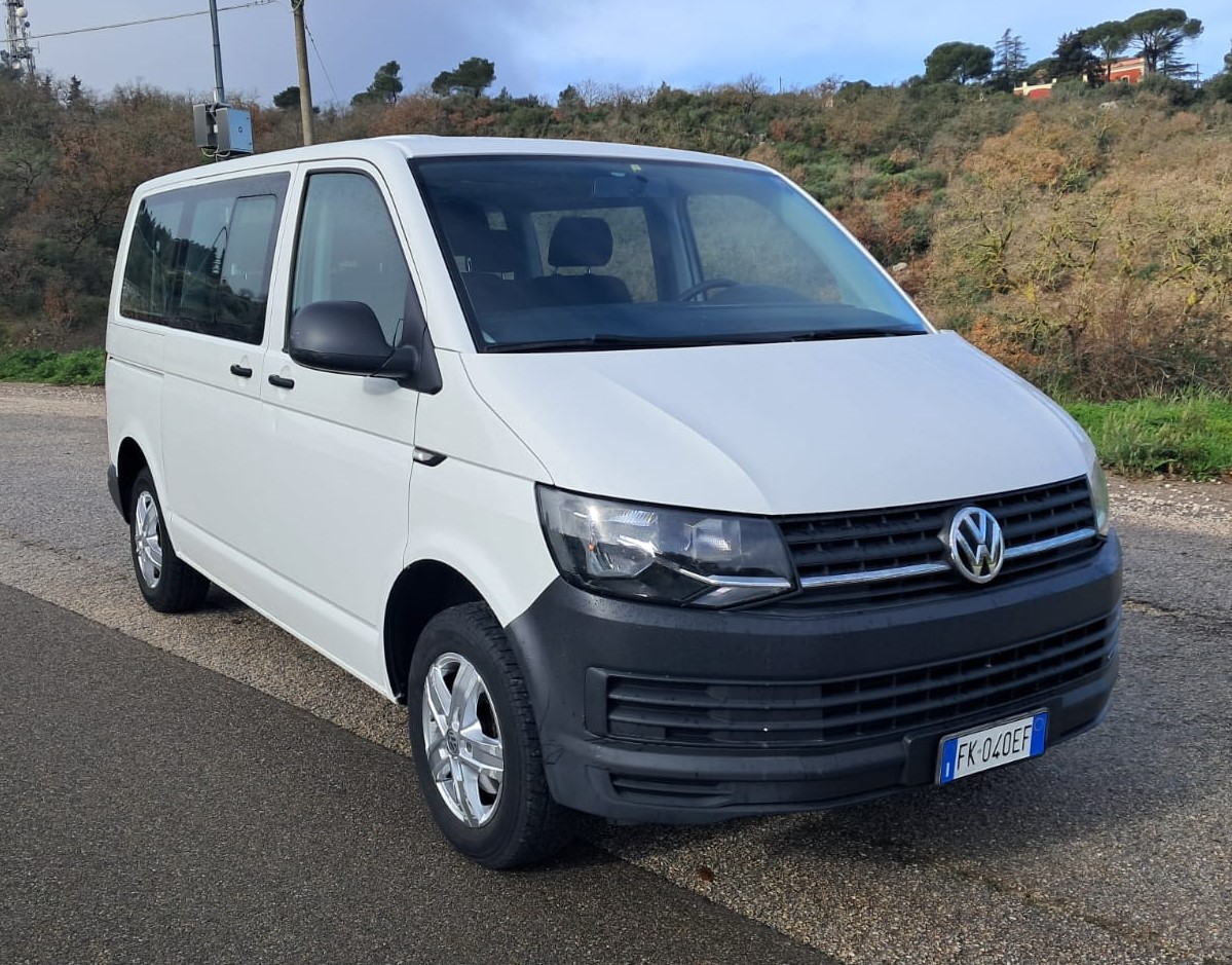 Volkswagen Caravelle 2.0 TDI – 9 posti (Iva Esposta)