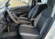 Fiat Doblò1.3 MTJ Autocarro con gancio traino N1 5 posti