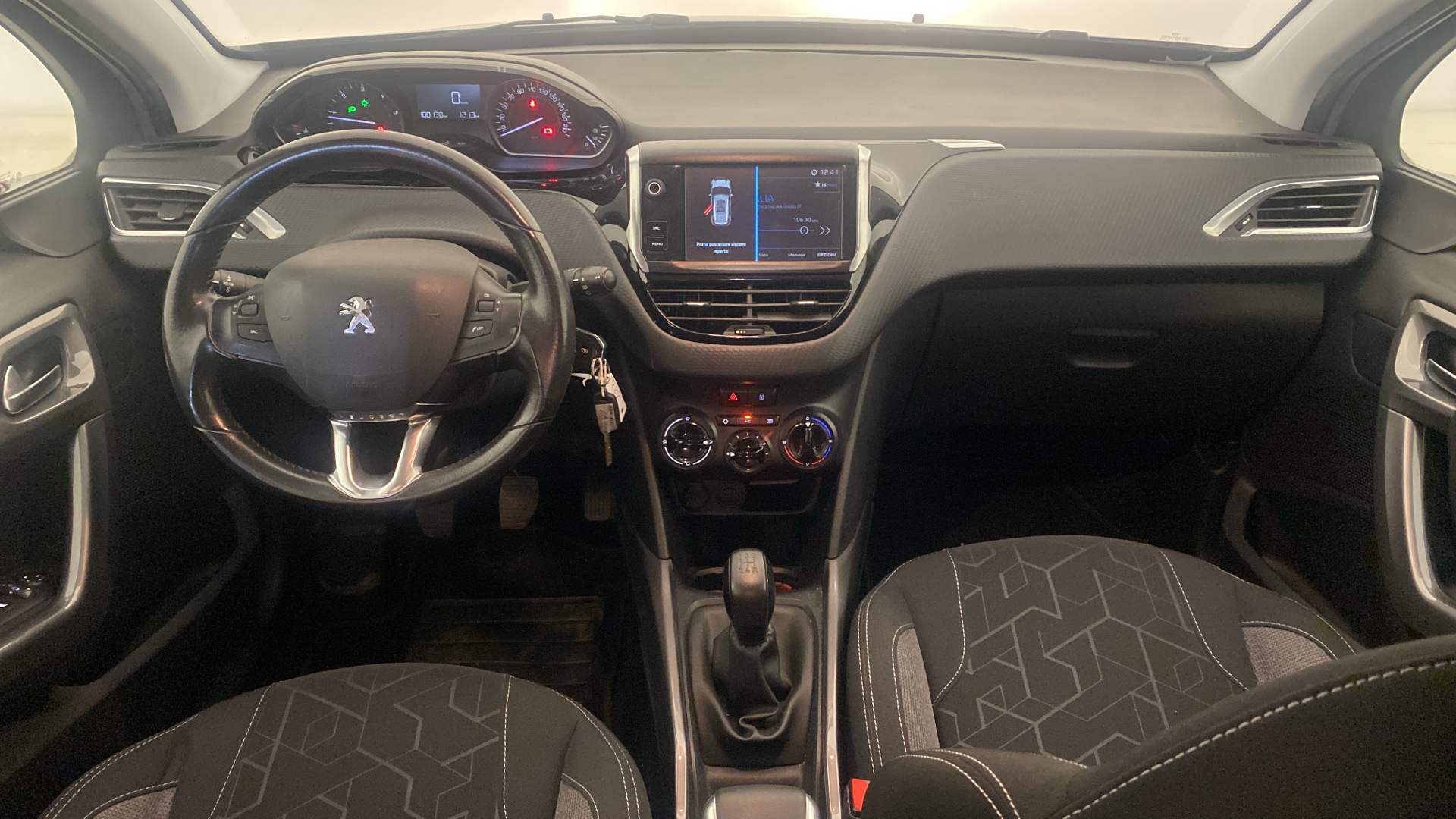 Peugeot 2008 BlueHDi Active 100 cv