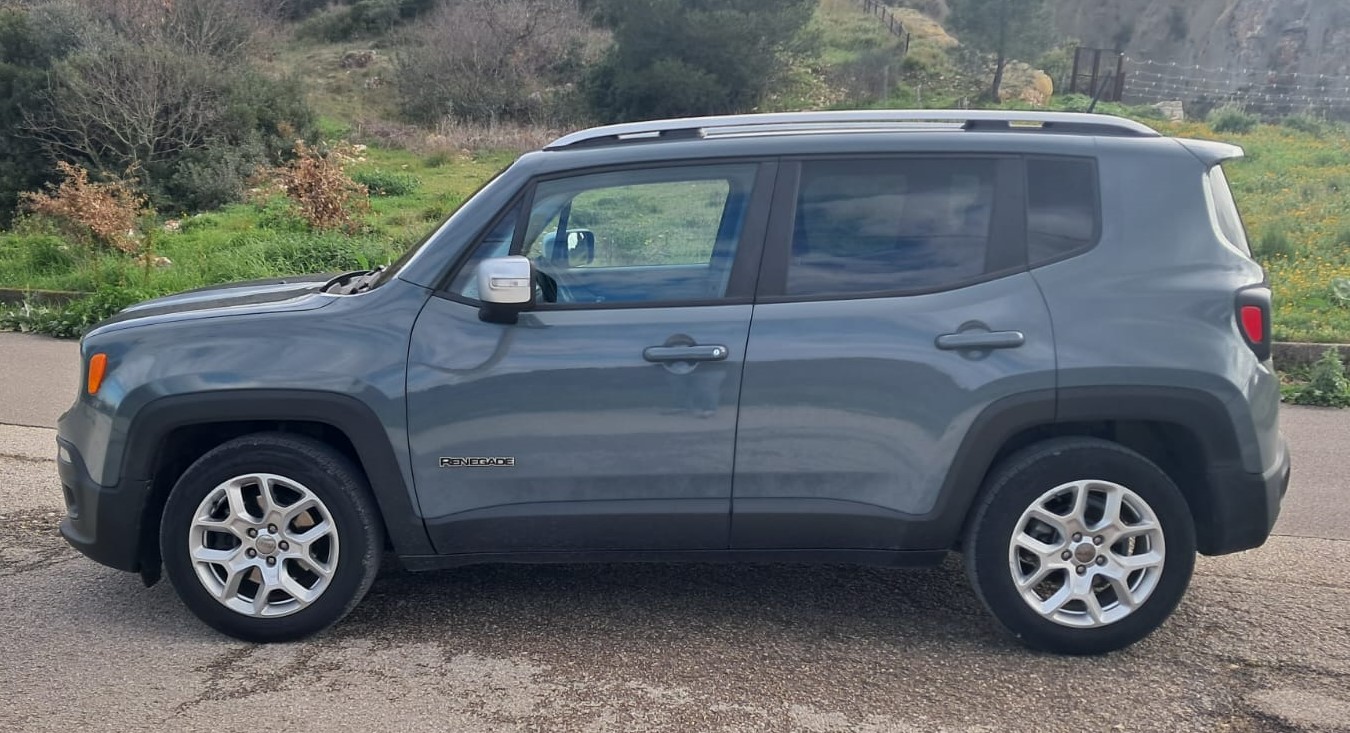 Jeep Renegade 1.6 Mtj 120 CV (eseguito tagliando completo con distribuzione)