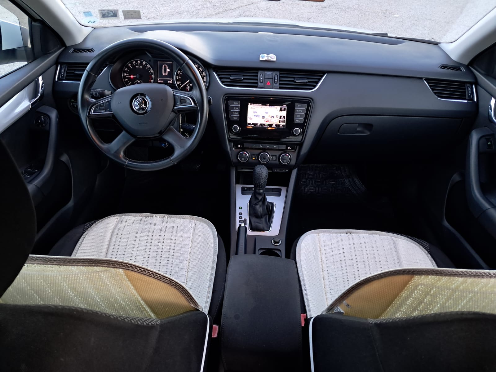 Skoda Octavia 1.6 TDI CR 105 CV DSG Wagon Ambition