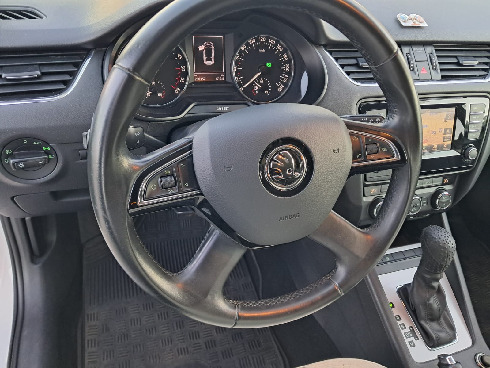 Skoda Octavia 1.6 TDI CR 105 CV DSG Wagon Ambition