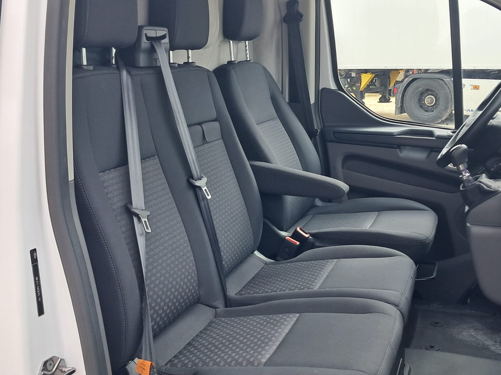 Ford Transit Custom 300 EcoBlue Hybrid 130PL Furgone Trend- coibentato con frigo – (Iva esposta)