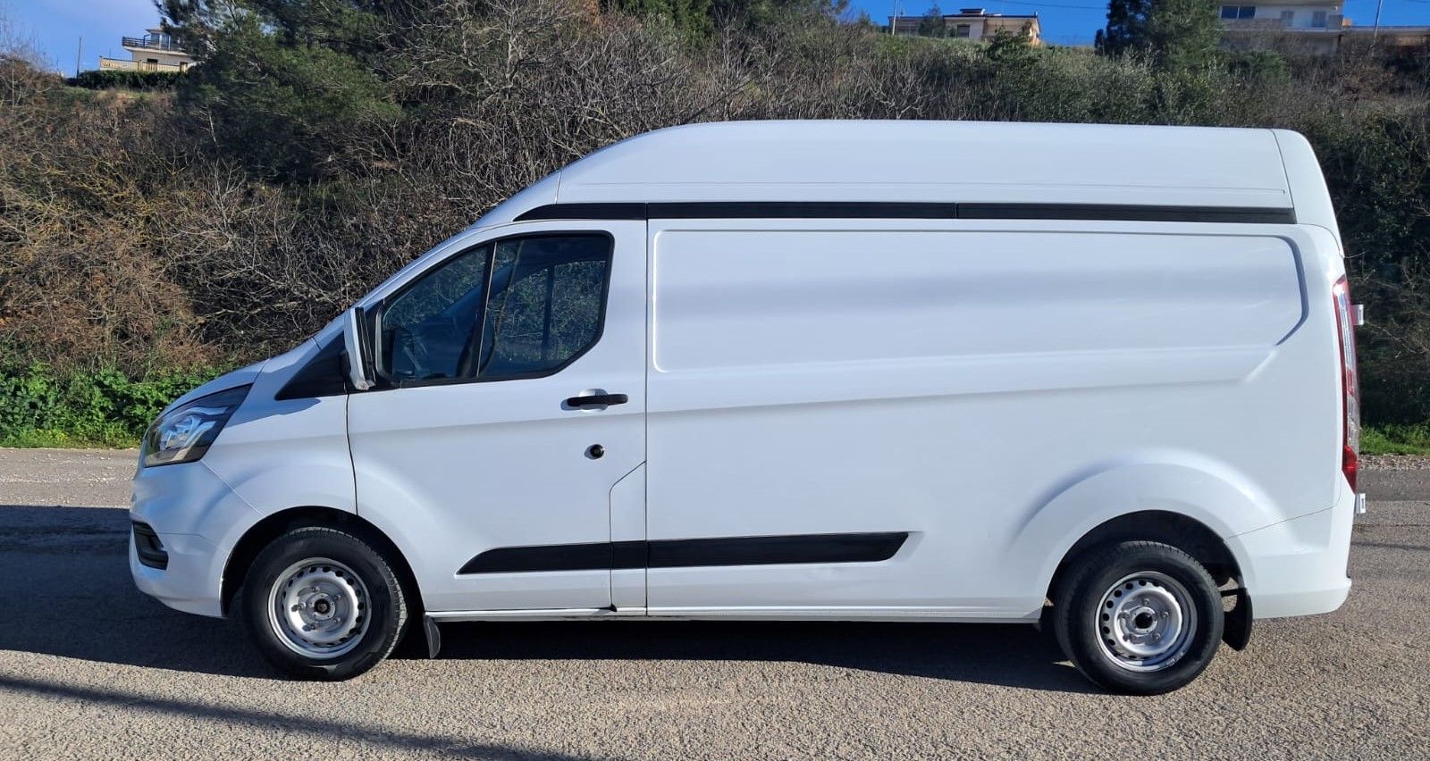 Ford Transit Custom 300 EcoBlue Hybrid 130PL Furgone Trend