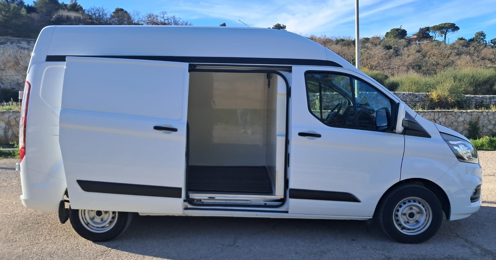 Ford Transit Custom 300 EcoBlue Hybrid 130PL Furgone Trend