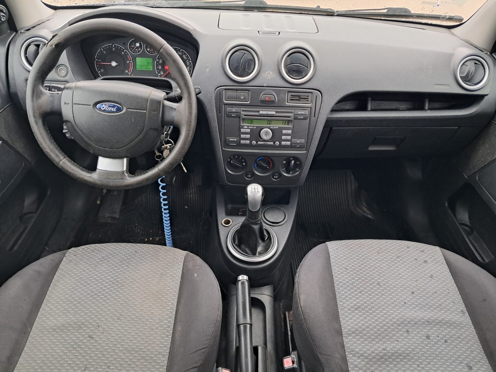 Ford Fusion 1.4 TDCi (con gancio traino)