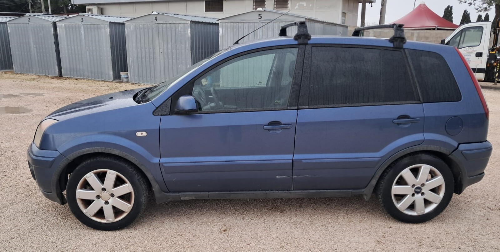 Ford Fusion 1.4 TDCi (con gancio traino)