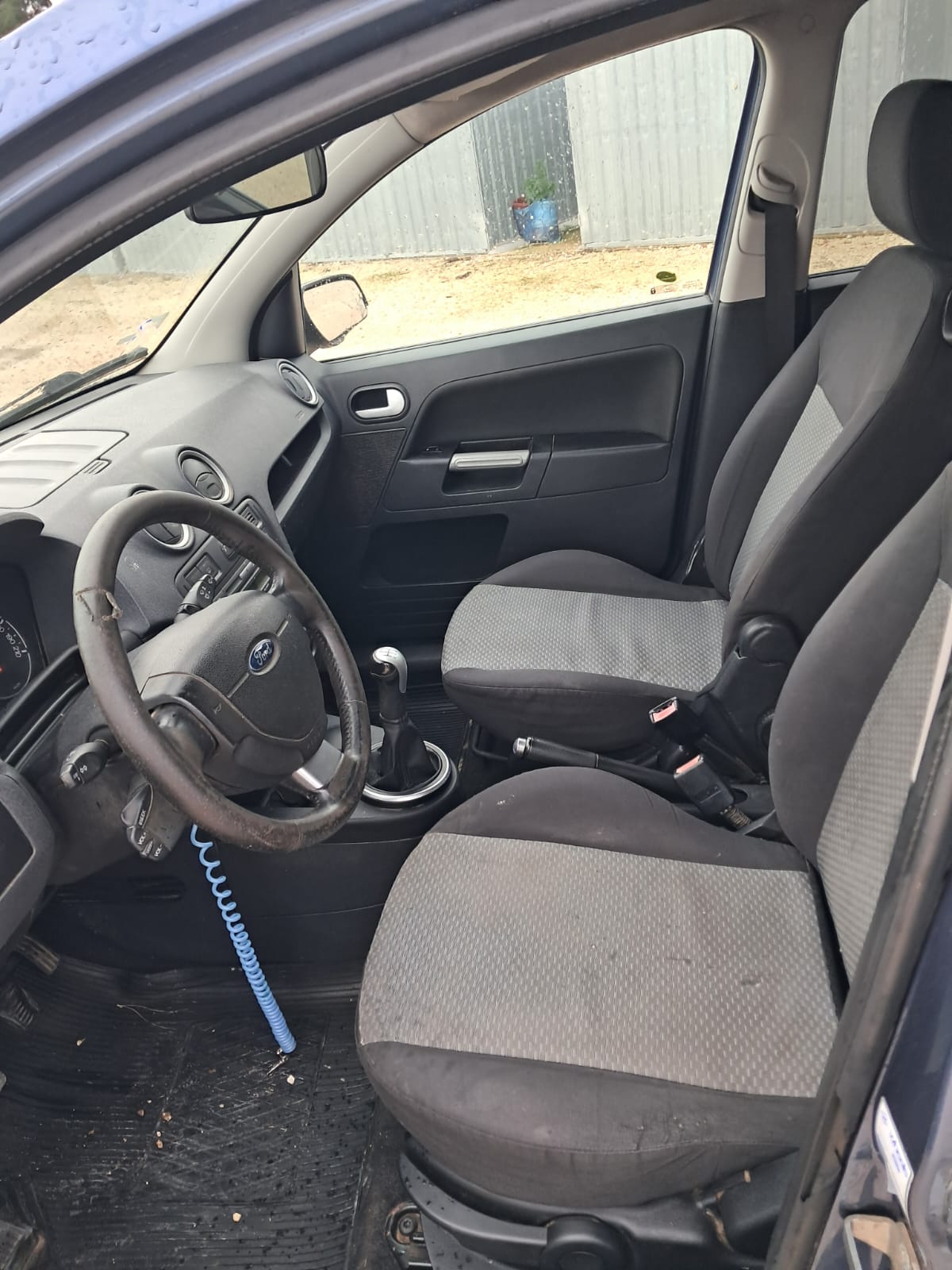 Ford Fusion 1.4 TDCi (con gancio traino)