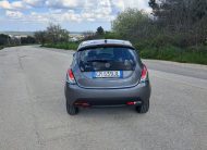 Lancia Ypsilon 1.0 FireFly S&S Hybrid