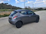 Lancia Ypsilon 1.0 FireFly S&S Hybrid
